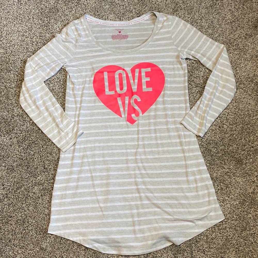 Victoria Secret Long sleeve Sleepshirt